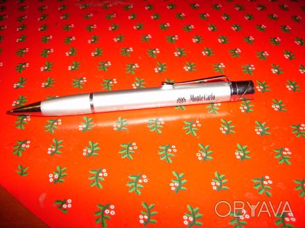 Продам шариковую ручку MonteCarlo с зажигалкой, произведено в Китае, новая, цвет. . фото 1