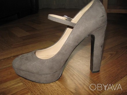 Продам туфли ZARA , на 39 размер, одевались несколько раз. Цвет серый, замшевые.. . фото 1