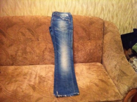Длина - 105, талия - 40, посадка - низкая. (Замеры по просьбе.) Фирменные джинсы. . фото 3