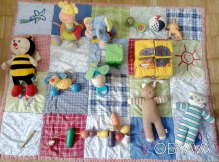 Продам много развивающих игрушек, фирменных. Жираф и слоник Мазакеа, вертолетик,. . фото 1