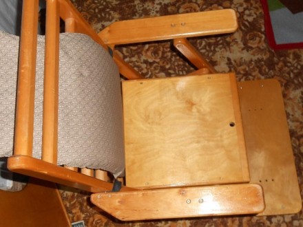 Удобный детский стул для детей от 1,5 до 10 лет, имеет способность компактно скл. . фото 3