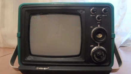 Телевизор советский переносной SILELIS 402D-1 нерабочий, корпус металлический. . фото 2