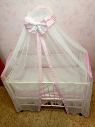 Продаётся Детская кроватка+балдахин, защита,матрас со стружки кокоса,наматрасник. . фото 4