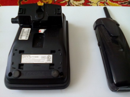 Радиотелефон Panasonic модель KX-TC1484B в комплекте база, трубка, блок питания,. . фото 2