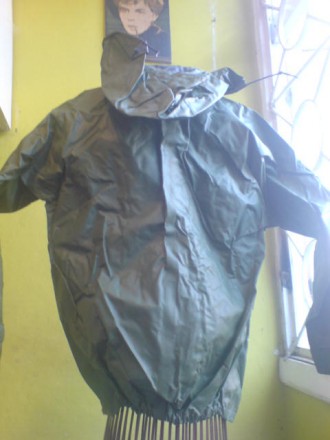 Куртка, предназначенная для ношения поверх верхней одежды для защиты от проливно. . фото 4