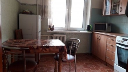  Квартира в отличном жилом состоянии,мебель, холодильник, электроплита, бойлер. . Киевский. фото 2
