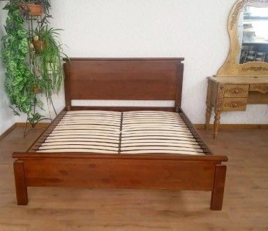 Двуспальная кровать изготавливается из массива натуральных пород древесины ольха. . фото 6
