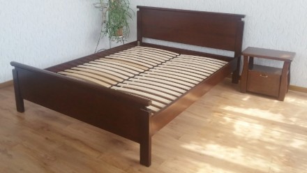 Двуспальная кровать изготавливается из массива натуральных пород древесины ольха. . фото 2