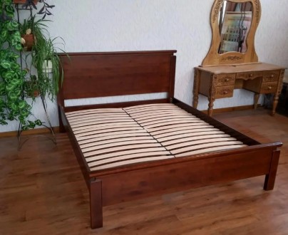 Двуспальная кровать изготавливается из массива натуральных пород древесины ольха. . фото 3
