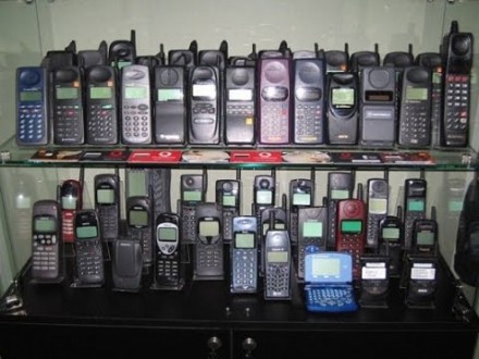 Продаю мобильные телефоны 90-х годов на запчасти и восстановление.
Есть много м. . фото 4