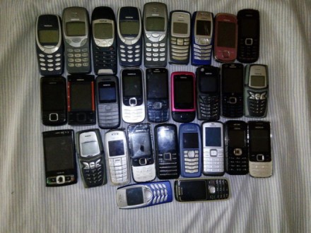 Продаю мобильные телефоны 90-х годов на запчасти и восстановление.
Есть много м. . фото 6