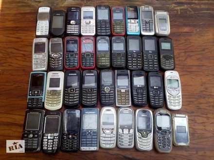 Продаю мобильные телефоны 90-х годов на запчасти и восстановление.
Есть много м. . фото 5