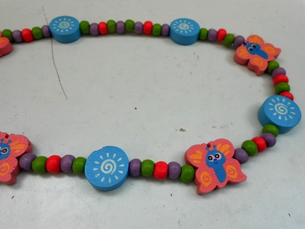 Оригинальное деревянное детское разноцветное ожерелье.. . фото 5