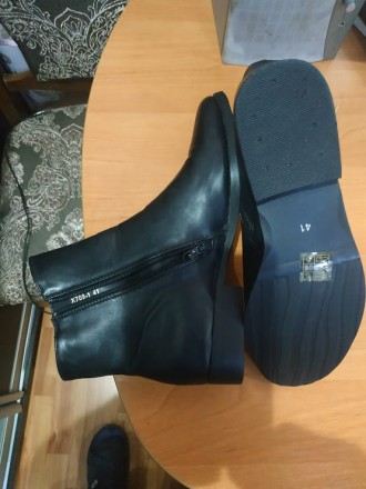 Продам недорого нові шкіряні жіночі черевики  800 грн. . фото 3