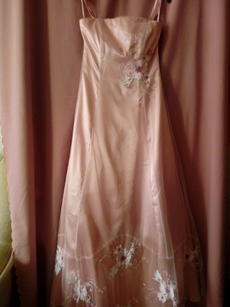 Необыкновенно нежное, воздушное свадебное или выпускное длинное платье просто со. . фото 3