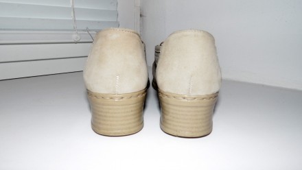 Летние туфли с перфорацией Rieker, Германия
цвет серо-бежевый
натуральная кожа. . фото 5