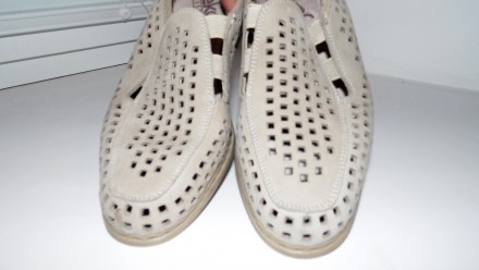 Летние туфли с перфорацией Rieker, Германия
цвет серо-бежевый
натуральная кожа. . фото 7