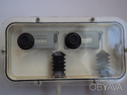 Продам блок лічильників СХ-106 ( дві штуки в пластмасовому корпусі з механізмами. . фото 1
