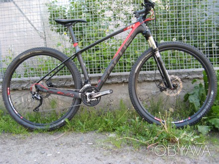 Велосипед 29Focus Raven 2016 года состояние новый .размер 48см	горный (MTB),карб. . фото 1