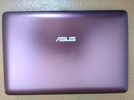 Ноутбук Asus Eee PC 1015PX-RED025W
Экран 10.1" (1024x600) LED, матовый / Двухъя. . фото 5