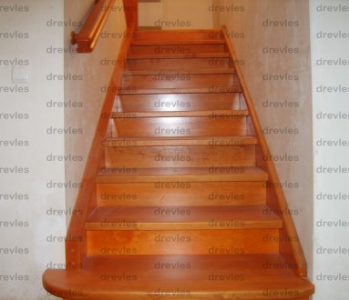 Предлагаем услуги по изготовлению деревянных лестниц под ключ (сосна, ольха, ясе. . фото 7
