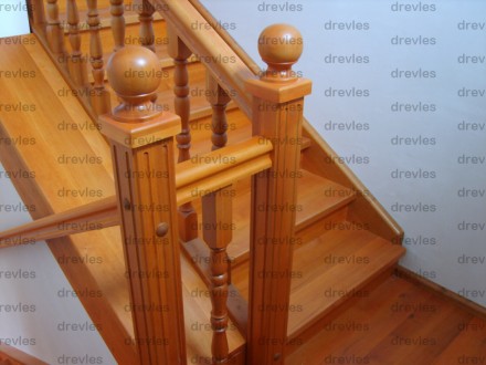 Предлагаем услуги по изготовлению деревянных лестниц под ключ (сосна, ольха, ясе. . фото 6