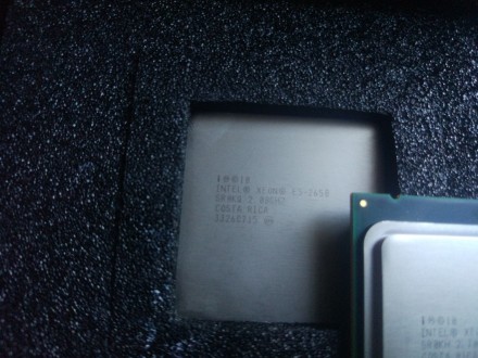 Intel Xeon E5-2650 - 8-ядерный процессор с тактовой частотой 2000 MHz и кэшем 3-. . фото 3
