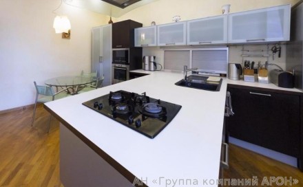 4-х комнатная квартира в самом центре Киева, возле Золотых Ворот, дом стоит во д. . фото 13