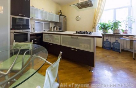 4-х комнатная квартира в самом центре Киева, возле Золотых Ворот, дом стоит во д. . фото 11
