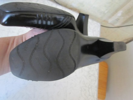 Продам туфли женские кожаные черные , б/у в отличном состоянии ( раза 2 надела -. . фото 8