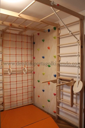 https://youtu.be/Tf23bmnFuIM

В детской комнате удалось совместить кровать, пл. . фото 4