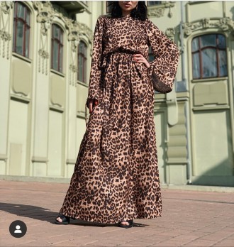 Продам  платье ручной работы. Приобрела в сентябре  2019 года к сожелению так и . . фото 4