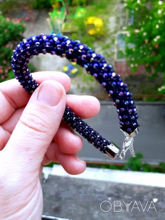 красивый браслет темно- фиолетового цвета с  вставками радужного ручной работы. . . фото 1