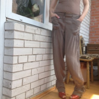 Шелковые штаны свободного кроя ,Promod ,Франция, цвета темного какао , карманы с. . фото 2