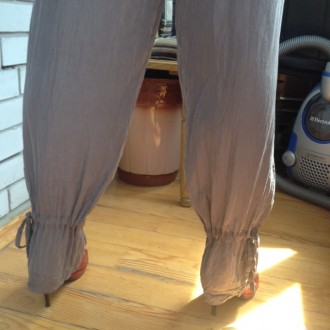 Шелковые штаны свободного кроя ,Promod ,Франция, цвета темного какао , карманы с. . фото 5