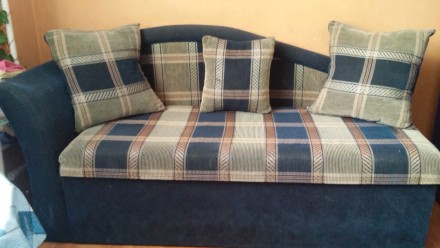 Продам кухонный угловой диван, цвет - синий с коричневым, размер 165х66. . фото 3