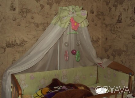 Набор в детскую кроватку:балдахин,защита(со всех сторон),подушка,одеяло,наволочк. . фото 1