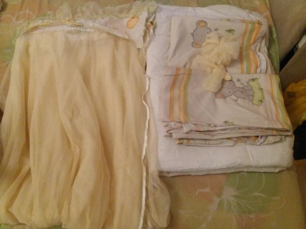 4 бортика, балдахин, простынь и пододеяльник, одеяло. . фото 2