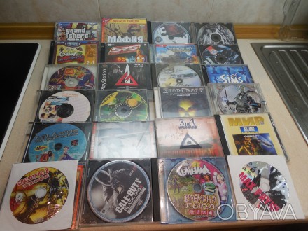 игры компъютерные на cd ди190-200 дисков находятся в Киеве. . фото 1