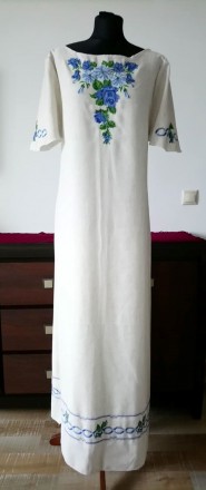 Платье вышитое заготовка.
Вышивка ручной работы крестом.
Ткань лен, молочного . . фото 7