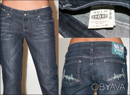 Красивые, удобные джинсы Cross.

W30 L32:
Длина - 103см.
Талия - 80см.. . фото 1