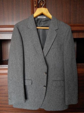 костюм серый в полоску, размер 50, рост 3 (~175 см), пр-во франция, в хорошем со. . фото 2