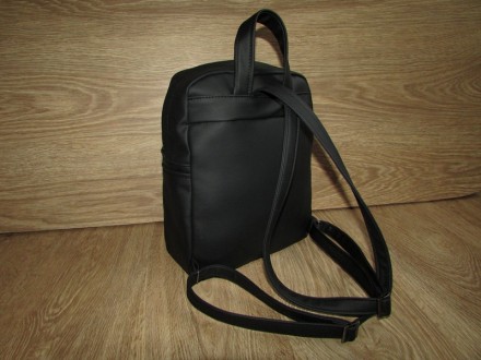 Стильный и модный рюкзак для повседневного использования из качественных материа. . фото 3