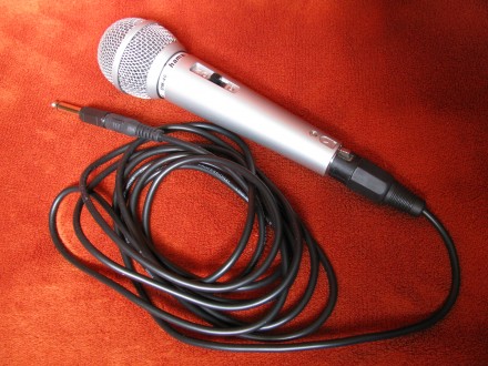 Микрофон для караоке Hama 46040 производства Германия. Кабель - 3 м. В наличии а. . фото 2