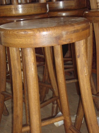 Продаются  стулья барные деревянные б/у для кафе, бара ,кофейни или ресторана . . . фото 2