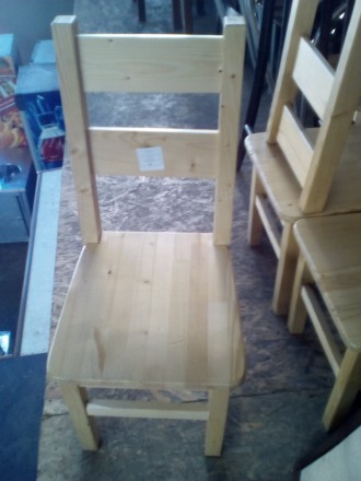 Розпродаж  стільців дерев’яних б/у для кафе . Стілець виготовлений з масиву сосн. . фото 4