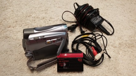 Продам кассетную видеокамеру Canоn MV290 Сделана в Японии. Полный комплект. Сост. . фото 7