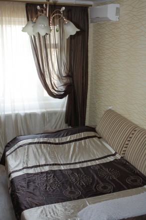 СВетлая,легкая и изысканная Квартира находится На АКадемика Глушко в прекрасном . Киевский. фото 3