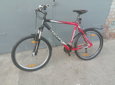 Продам горный велосипед Kellys Scarpe. Рама алюминиевая 21,5 дюйм = 54 см. 26 ко. . фото 7