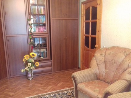 Продам уютную 3-х к. квартиру в Хортицком р-не по ул. Новгородская, центр Бабурк. Хортицкий. фото 2
